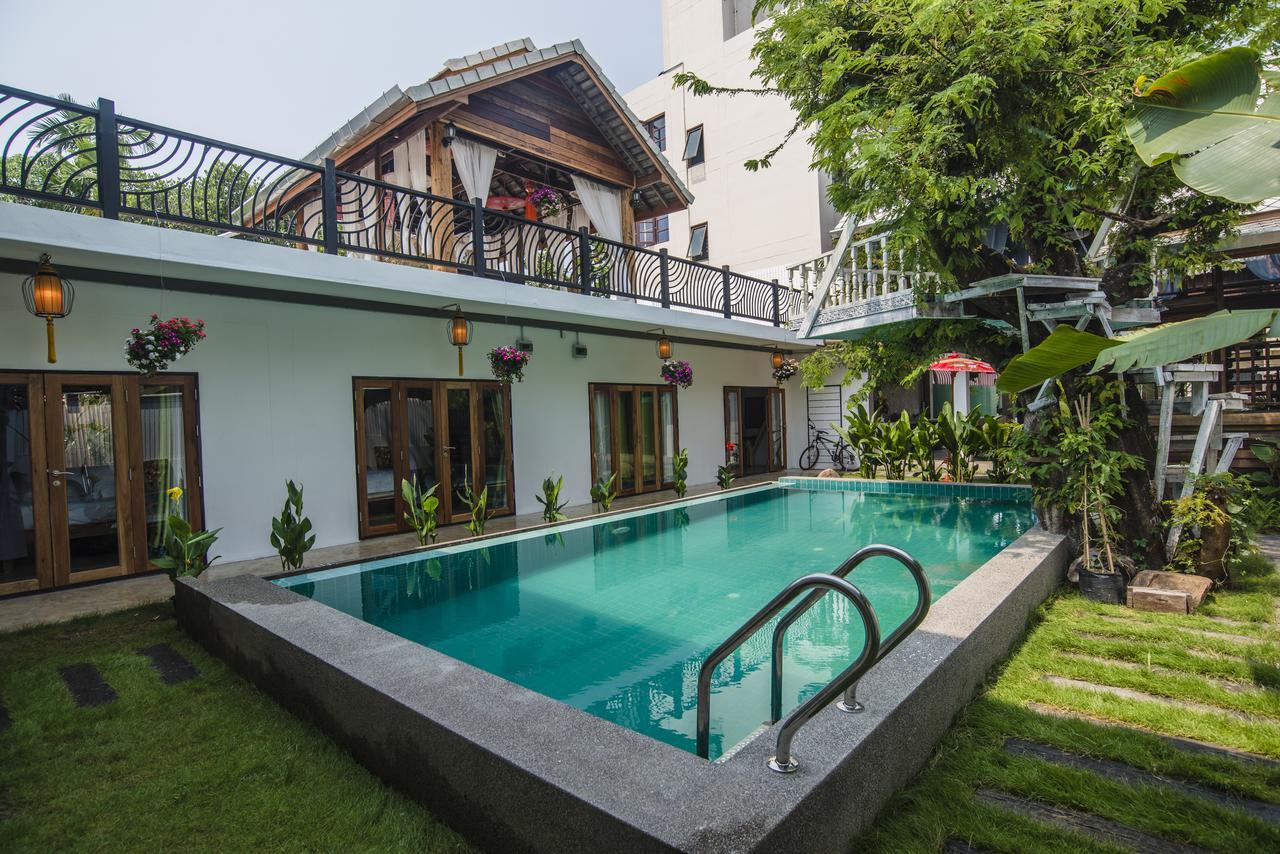 Garden Yard Inn Chiangmai Chiang Mai Bagian luar foto