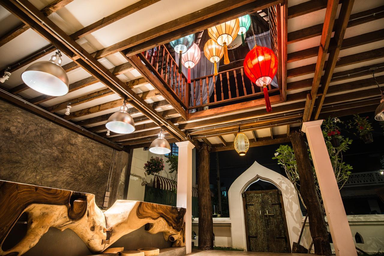 Garden Yard Inn Chiangmai Chiang Mai Bagian luar foto