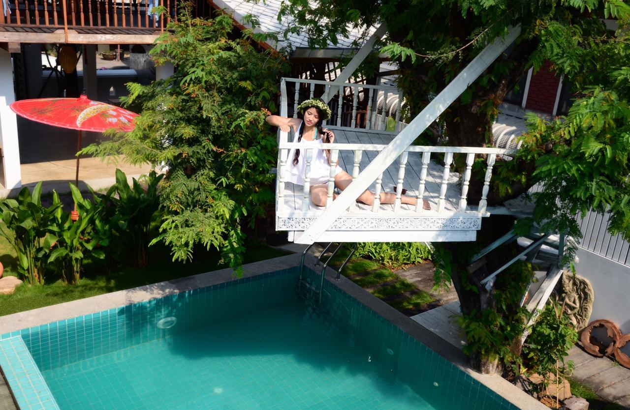 Garden Yard Inn Chiangmai Chiang Mai Bagian luar foto